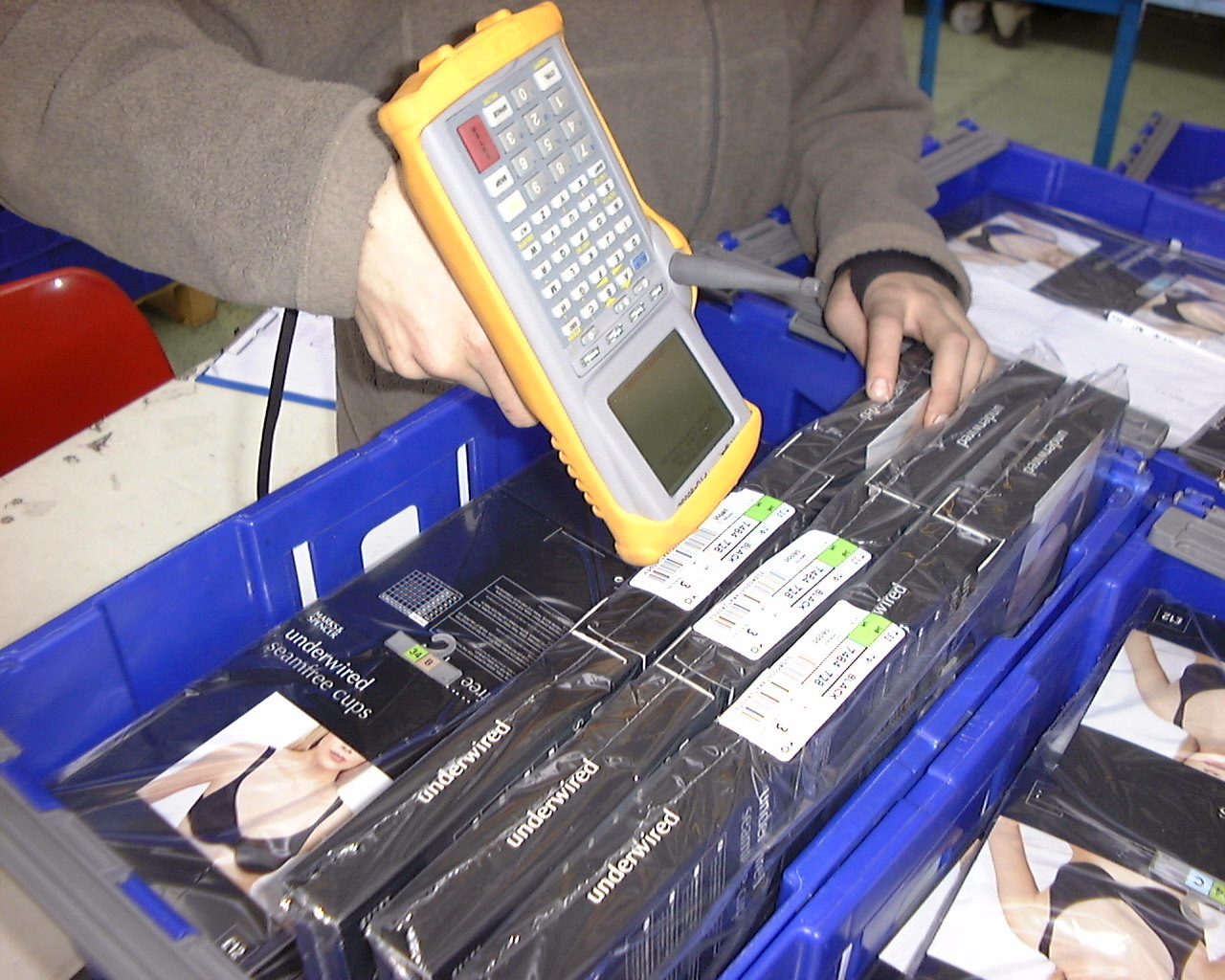 Image of RF Scanner in use at Bentwoods